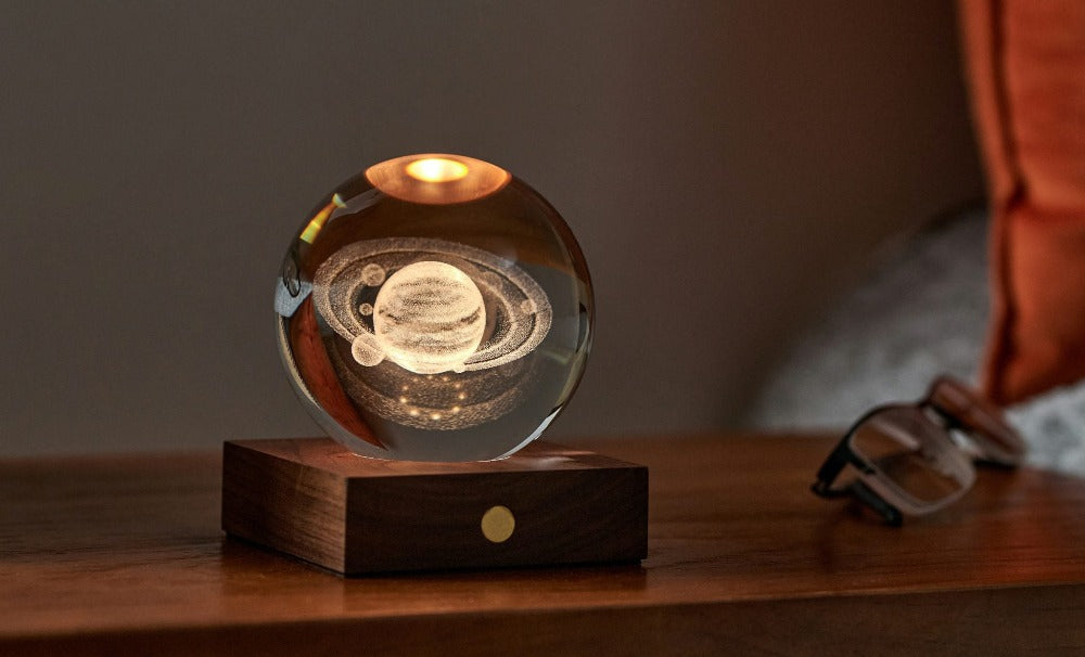 Saturn - Amber Crystal Light