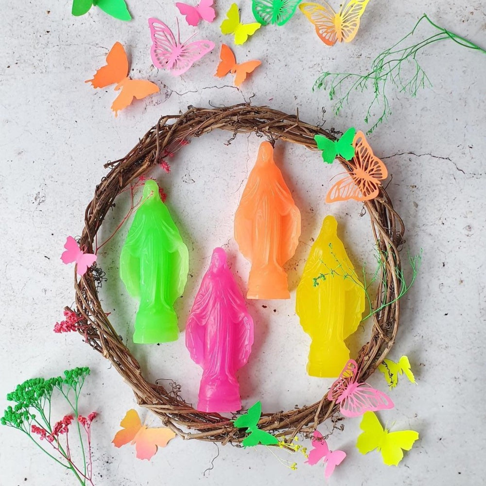 Mini Miraculeuse Jaune Fluo - petite vierge en cire - Ciergerie des Prémontrés