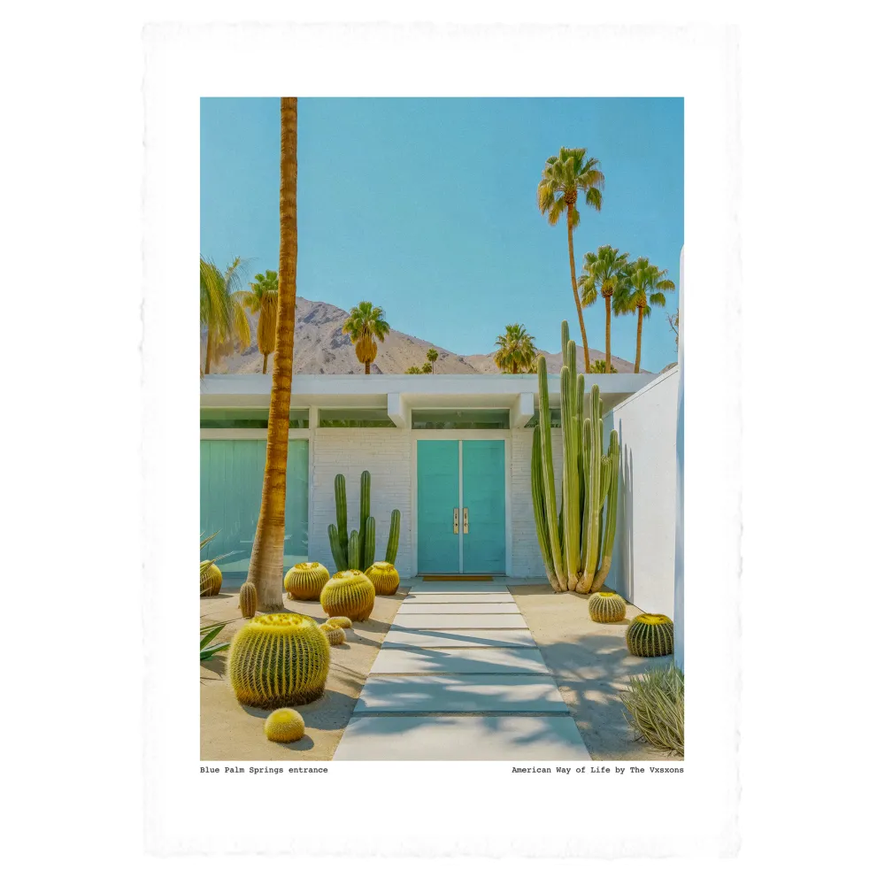 Affiche The Visions Blue Palm Springs Entrance 38x56cm sur papier Velin d'Arche - maison minimaliste avec porte bleue