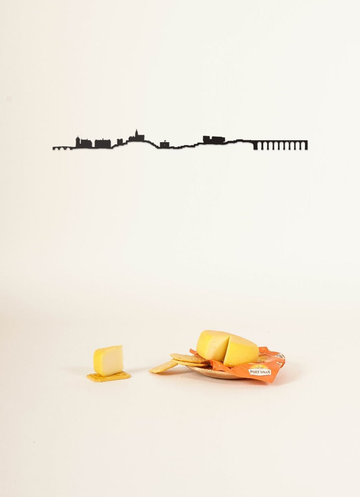 The Line Laval - silhouette murale en acier - The Line