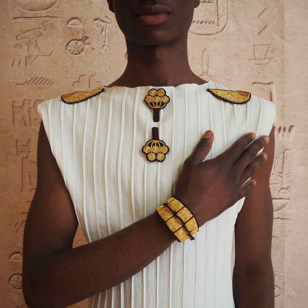 Doum - Broche Brodée Main