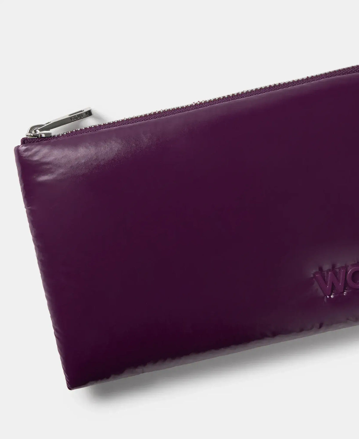 Zoom sur la pochette Plum