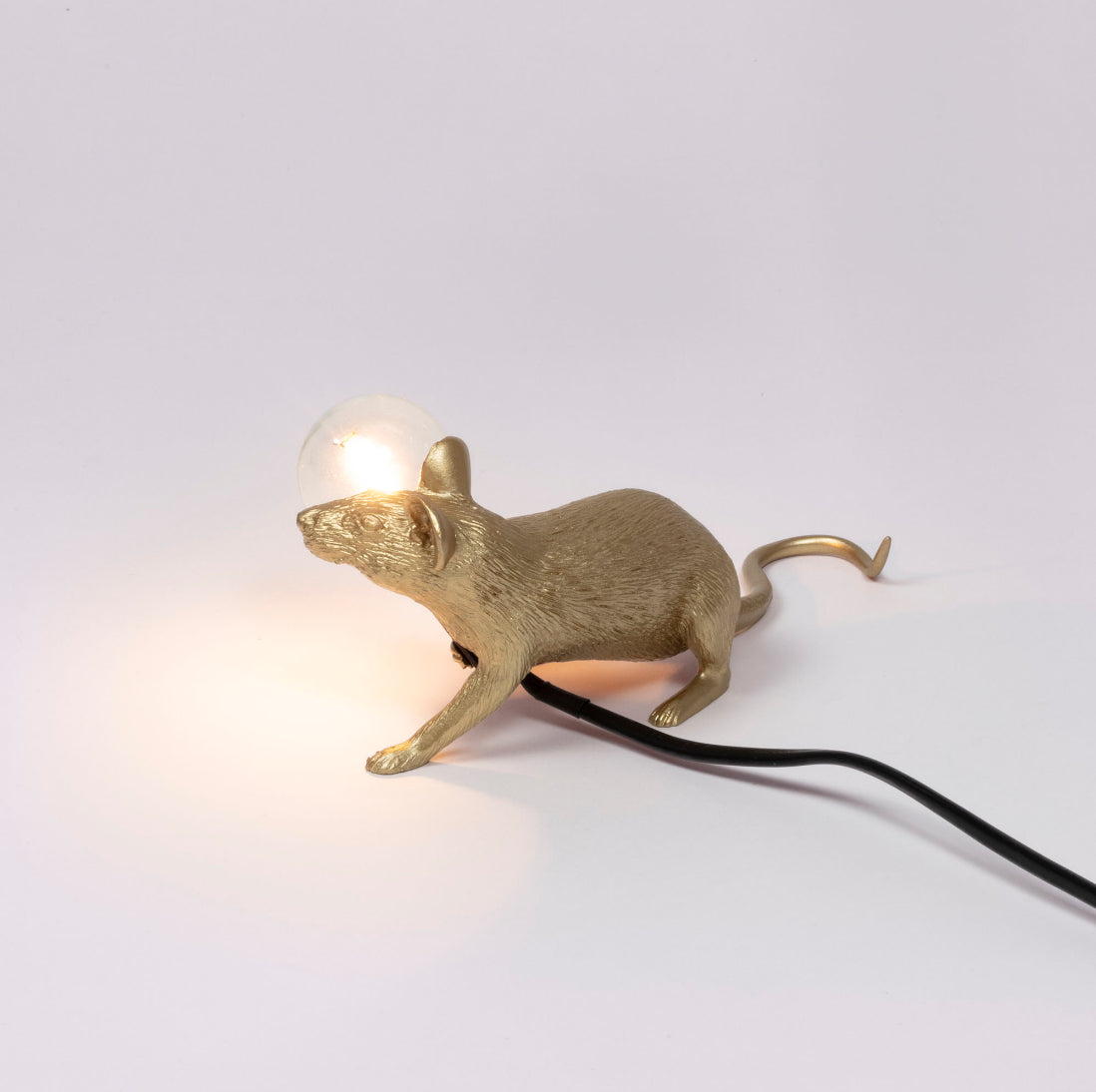 Gold Mouse Lamp 3 - Lampe à Poser Souris Allongée