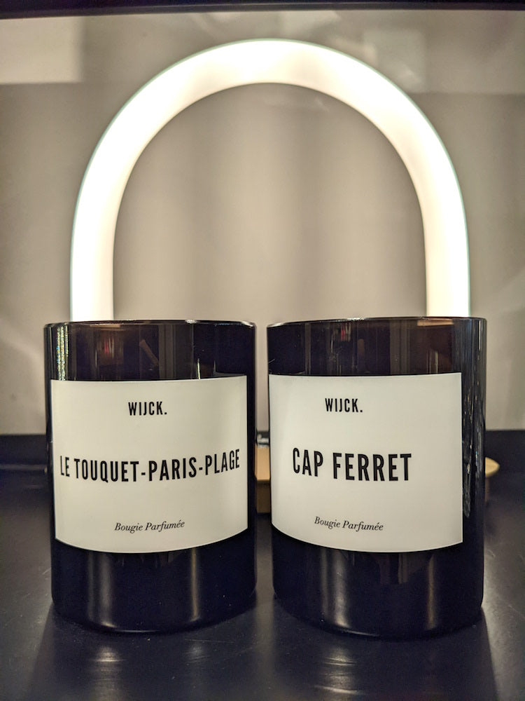 Cap Ferret - bougie parfumée rhubarbe, violette et patchouli - Wijck