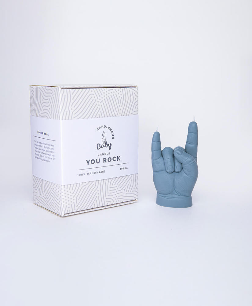You Rock Green - bougie main en forme de signe "you rock" main de bébé - cire grise - Candle Hand