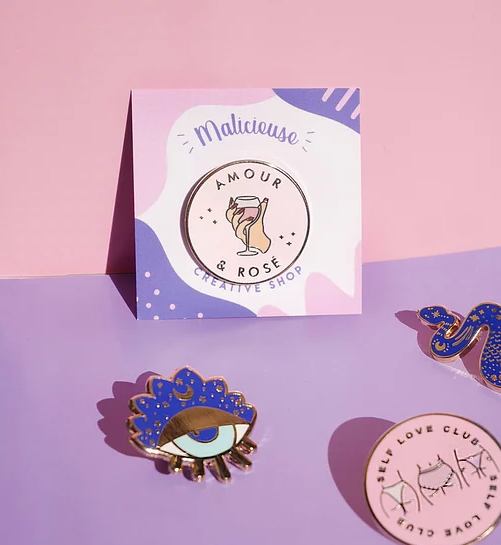 Pin's Amour et rosé - Malicieuse