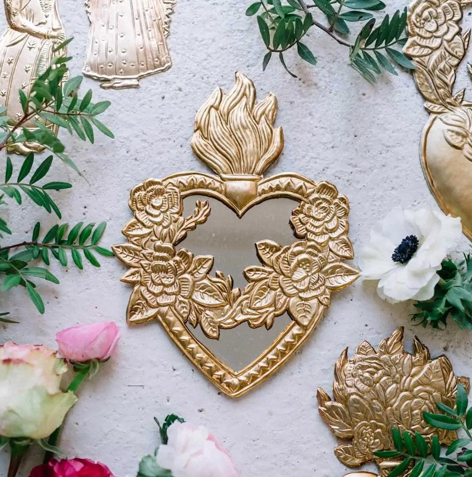 Miroir Discret - Ex-voto miroir en acier patiné - Boncoeurs