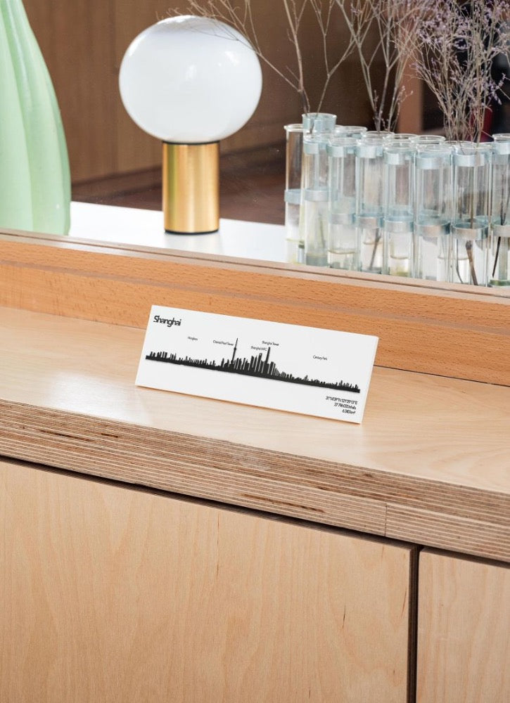 The Line Mini Shangai - silhouette de ville en acier inoxydable 19 cm - The Line