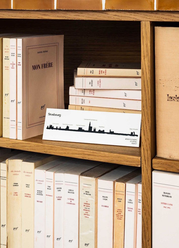 The Line Mini Strasbourg - Silhouette en acier sur support cartonné 19cm - The Line