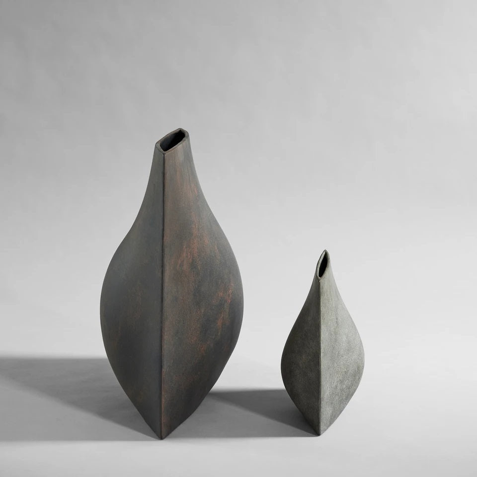 Vase Origami Mini Dark Grey par 101 Copenhagen