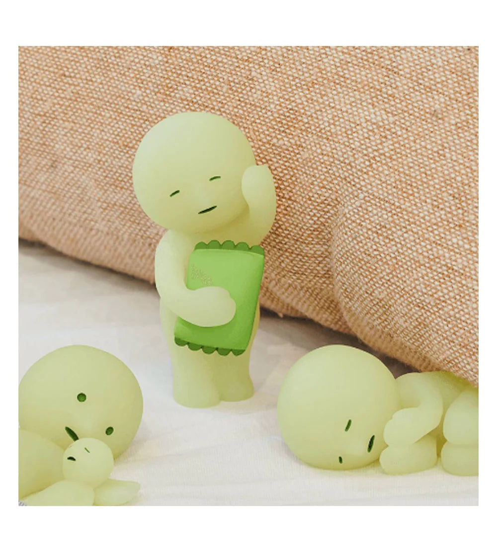 Smiski Bed - Figurine à collectionner, petit fantôme phosphorescent