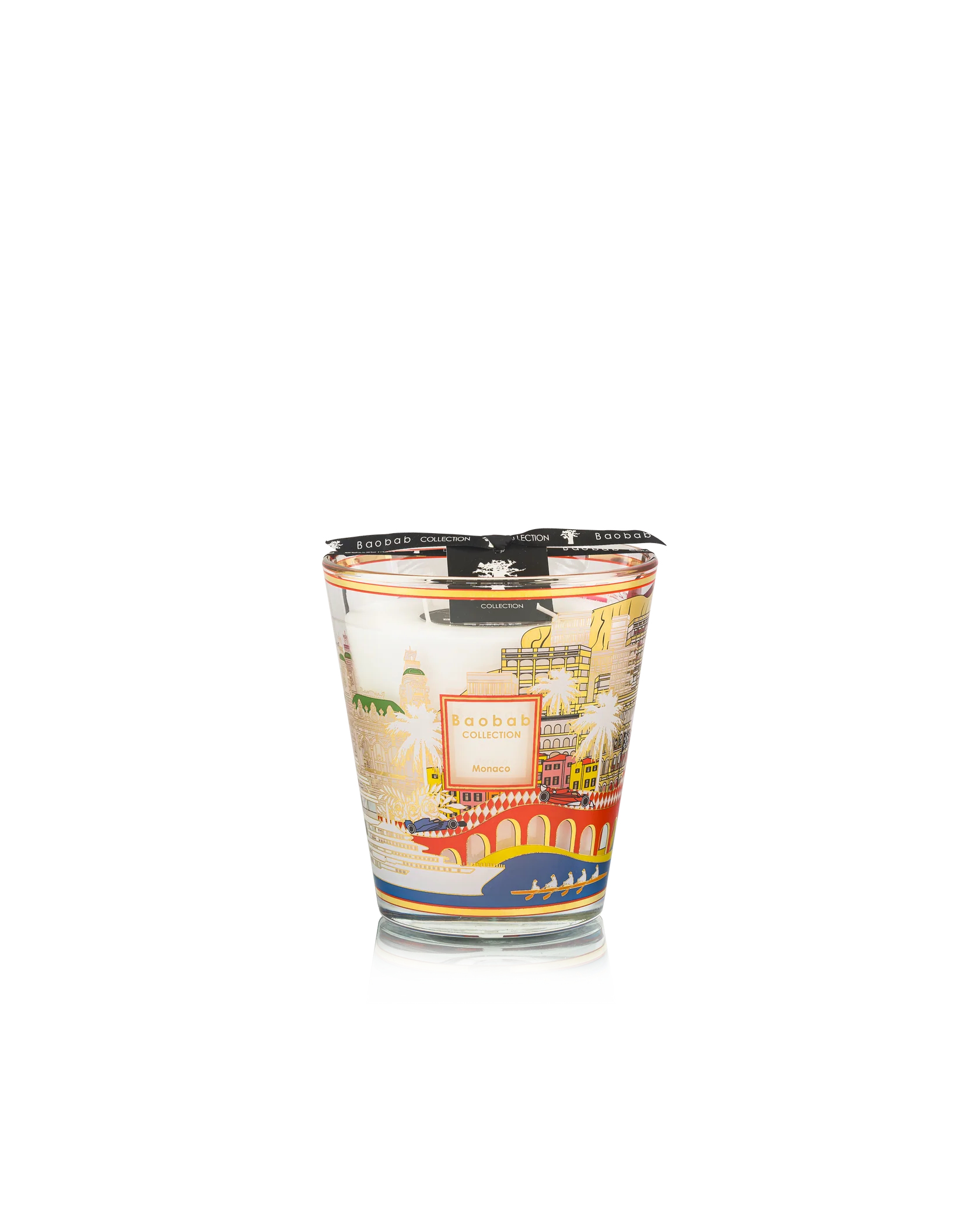 Bougie Monaco Max 16 de Baobab Collection avec décor coloré de bâtiments, palmiers et arcades