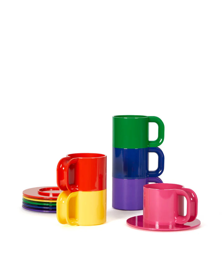 Vaisselle Max Rainbow de Heller - set de 6 tasses et sous-tasses empilables aux couleurs de l'arc en ciel - Design Leila et Massimo Vignelli 1964