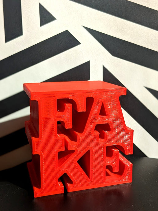 Mini Fake rouge - Sculpture en impression 3D - Uto Balmoral x Sturm Milano