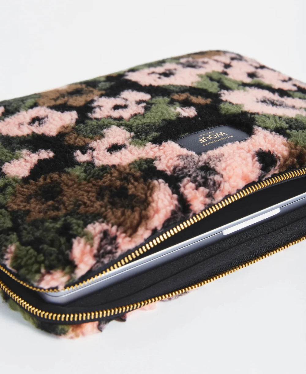 Wouf housse de protection collection Margot avec ses motifs floraux