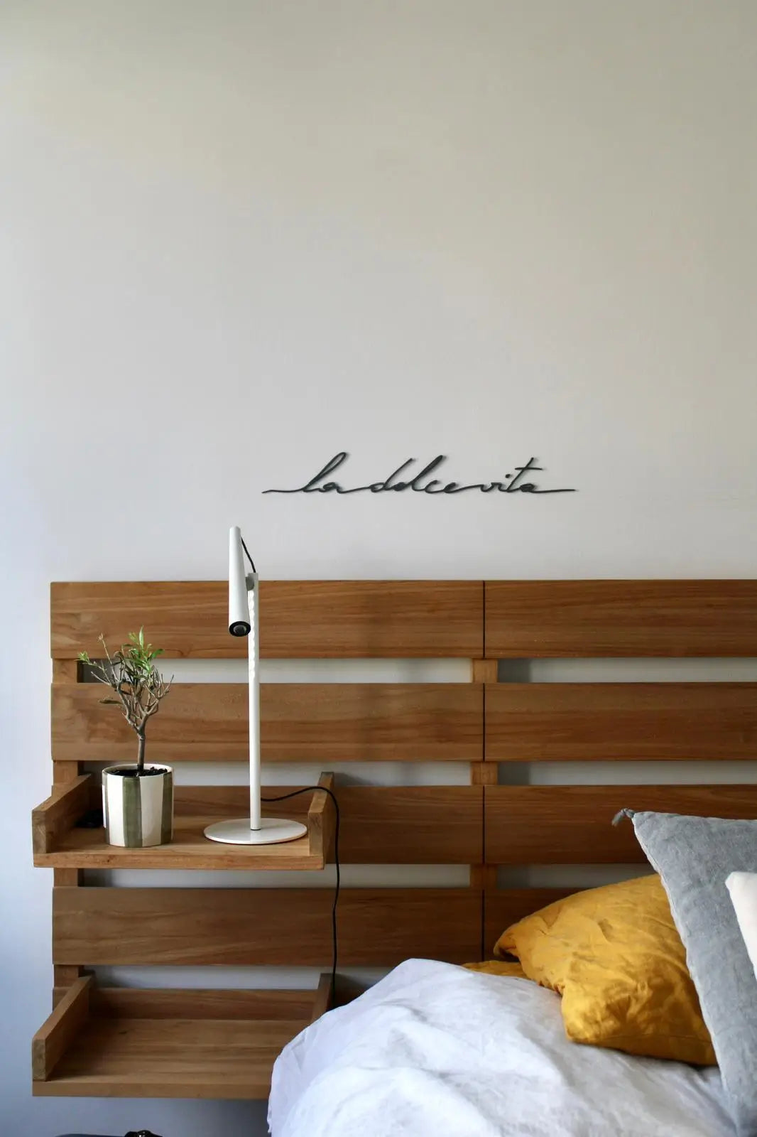 Phrase murale "La Dolce Vita" finition noire