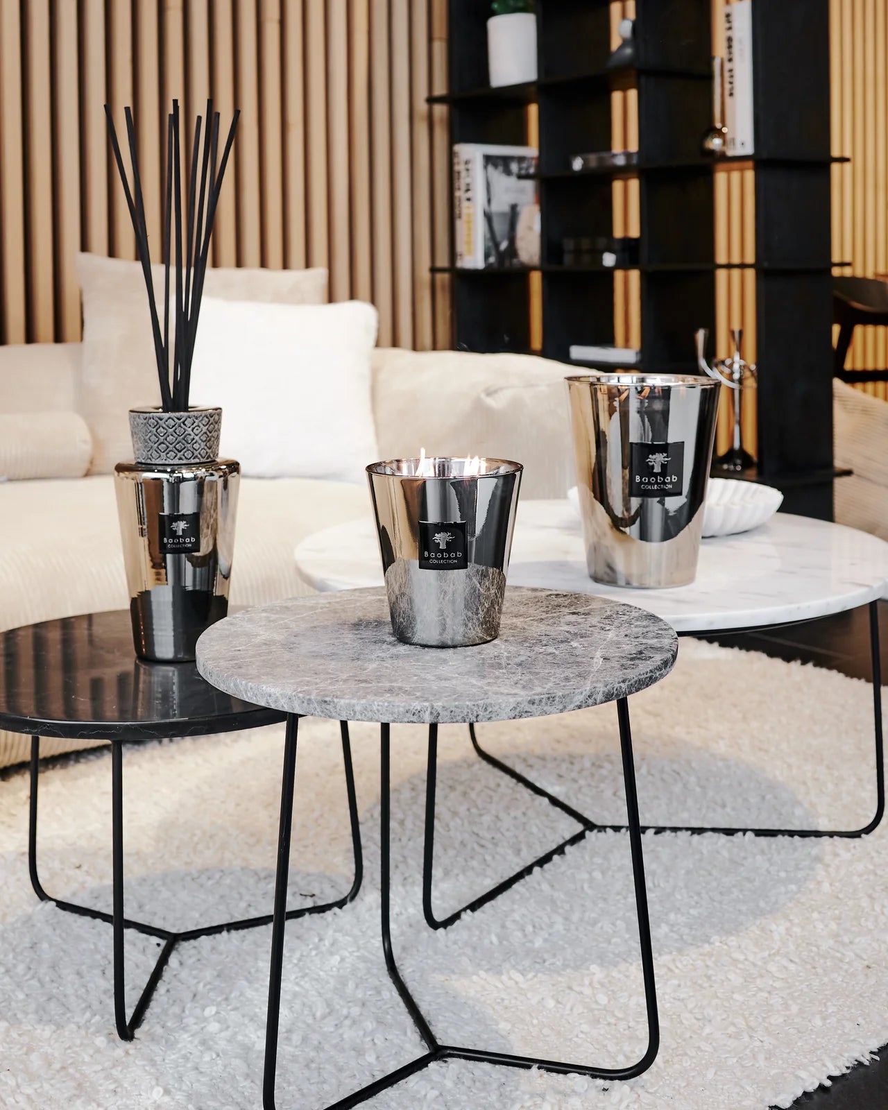 Bougie Platinum Baobab Collection dans un intérieur contemporain