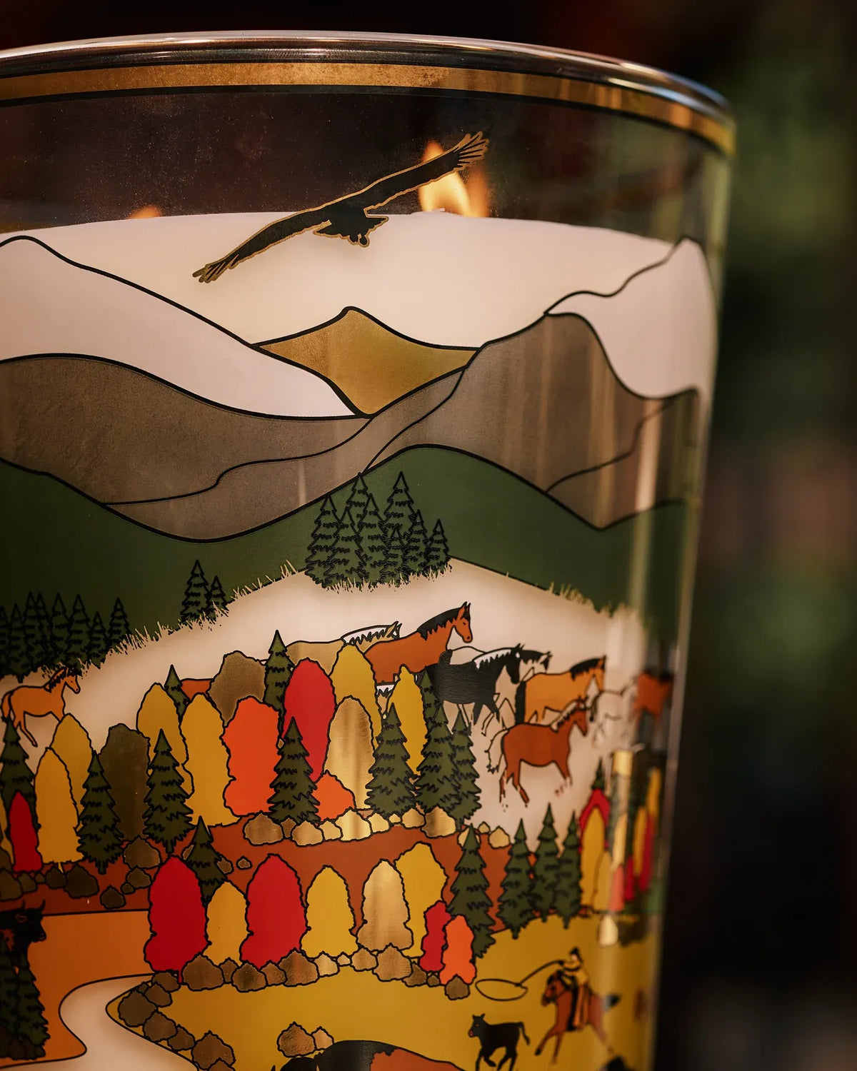 Bougie Far West Baobab Collection en verre sérigraphié, décor de montagnes et de chevaux