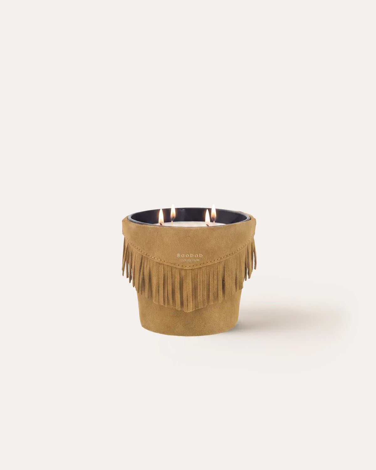 Bougie parfumée Wild Bill en cuir cognac à franges, format Classique MAX 10, Baobab Collection