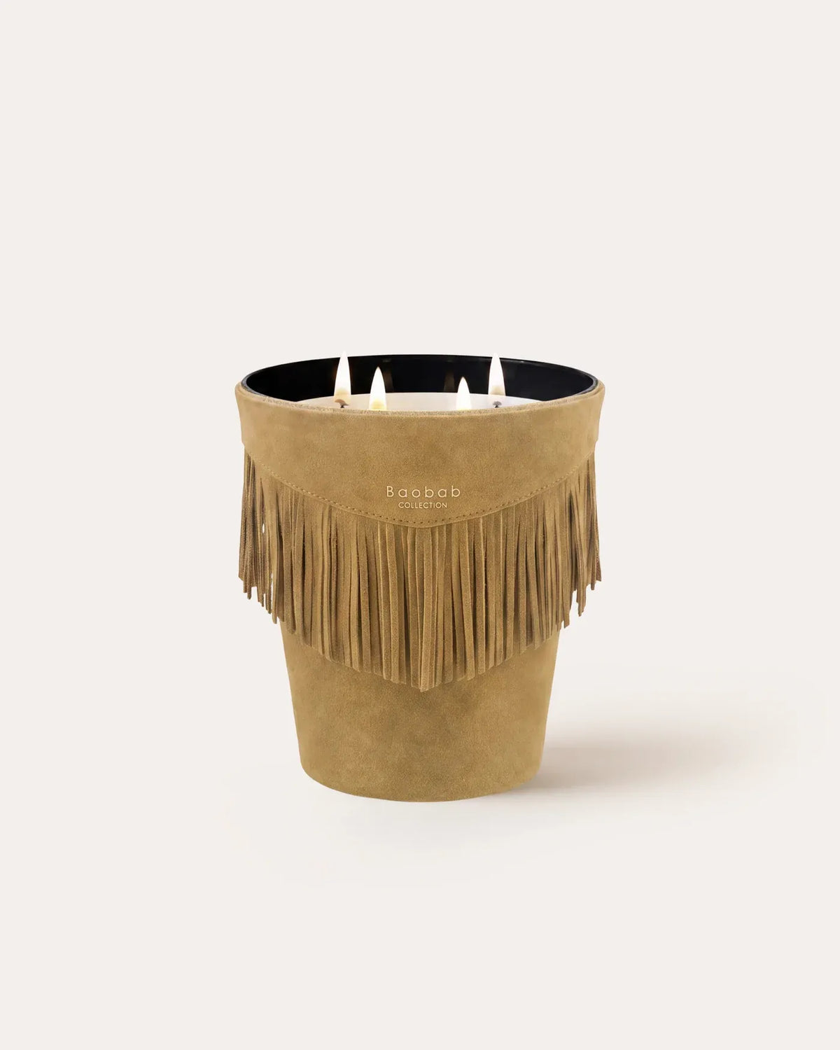 Bougie parfumée Wild Bill en cuir cognac à franges, format Signature MAX 16, Baobab Collection