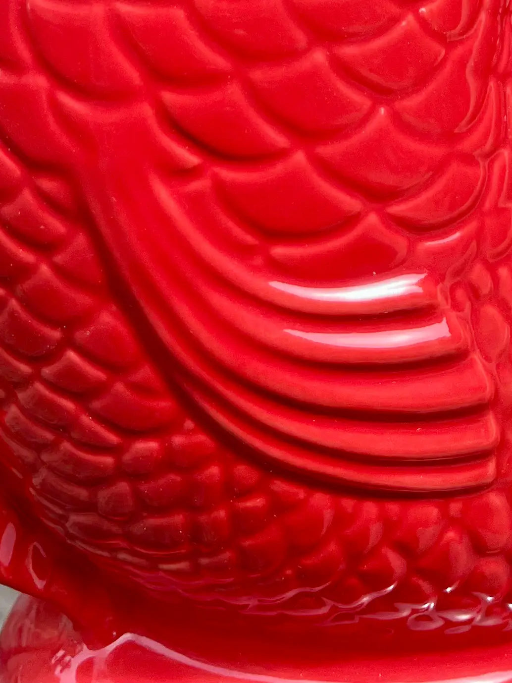 Détails de la carafe Glouglou rouge - vue rapprochée