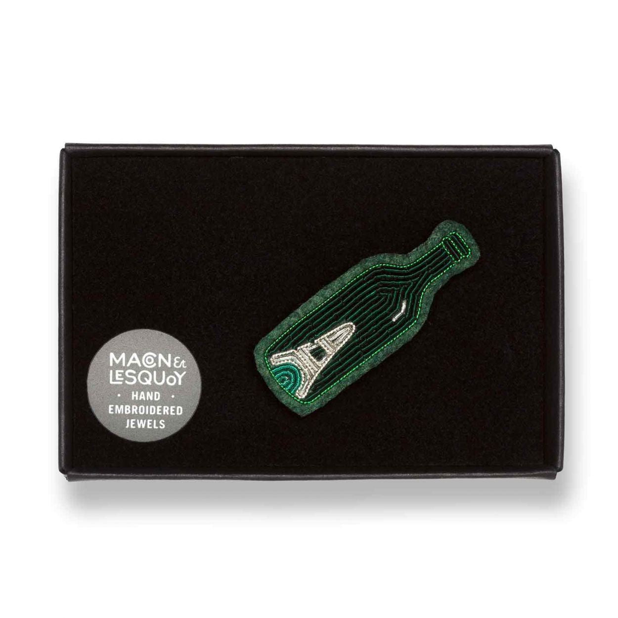 Château Paris - Broche Brodés Main - Macon&Lesquoy