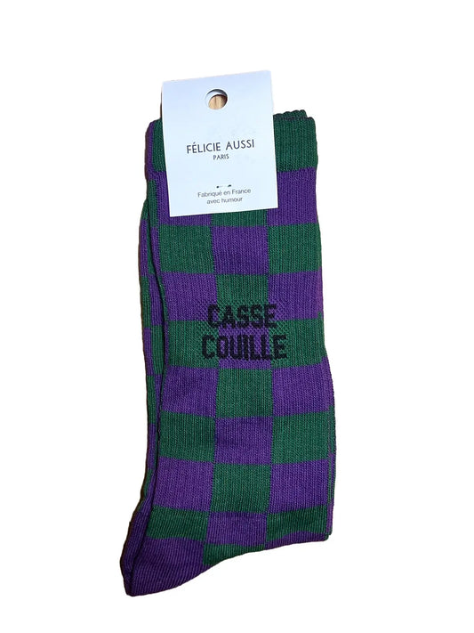 Chaussettes à damier Félicie aussi vert et violet avec message Casse Couille  écrit en noir. Pointure homme 40/45