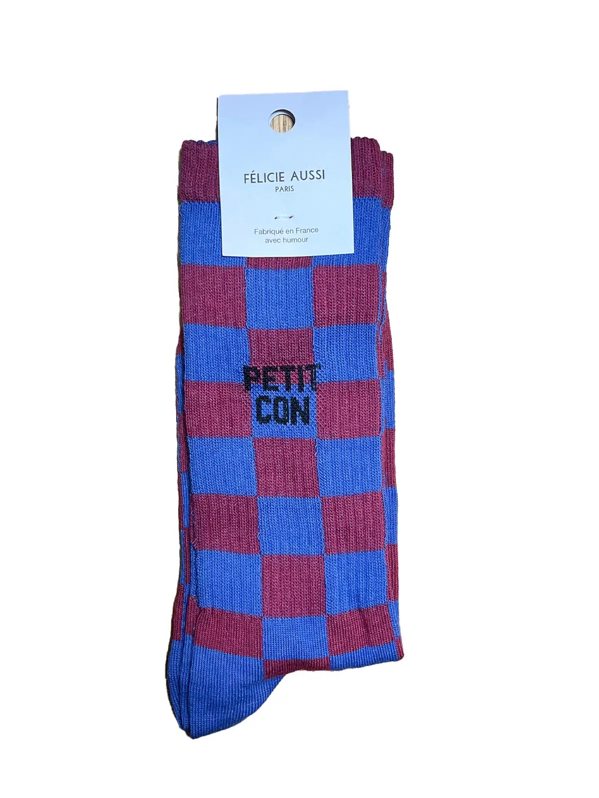 Chaussettes à damiers Félicie aussi Bleu et Bordeaux avec message Petit Con  écrit en noir. Pointure homme 40/45