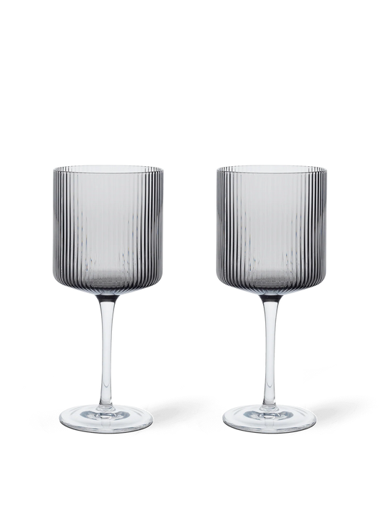 Ripple Gris Fumé Set de 2 verre à vin rouge - Ferm Living 