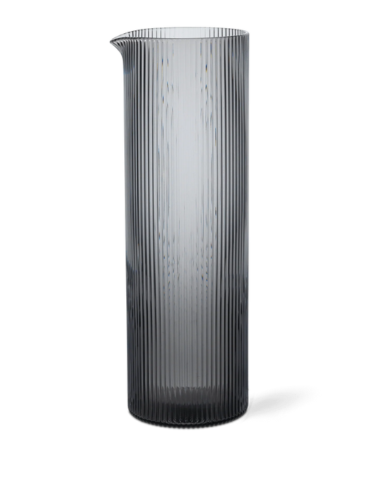 Ripple Gris Fumé Carafe à eau - Ferm Living 