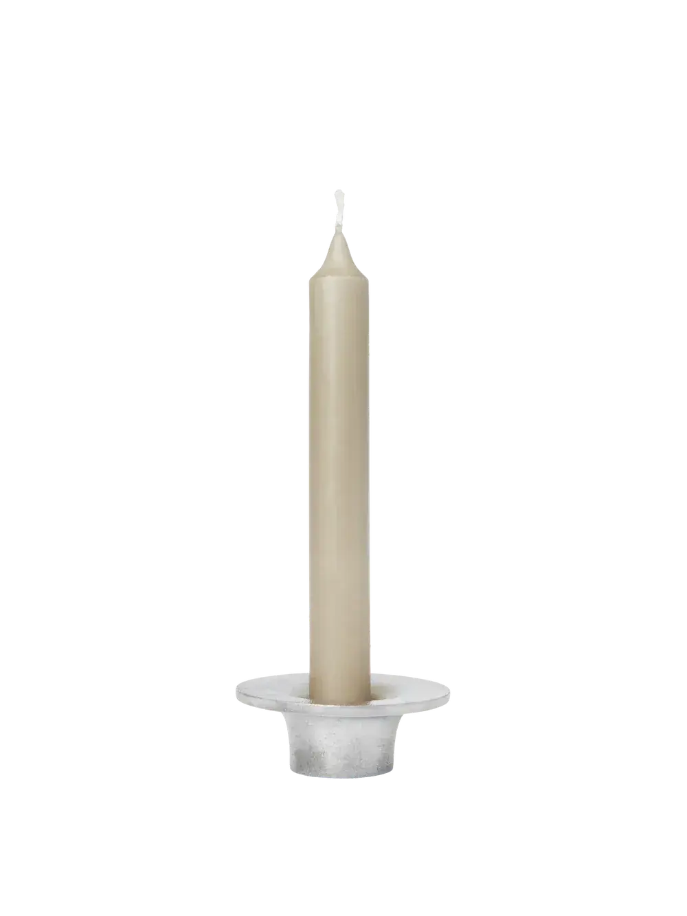 Bougeoir Soothe en aluminium avec une bougie par Ferm Living