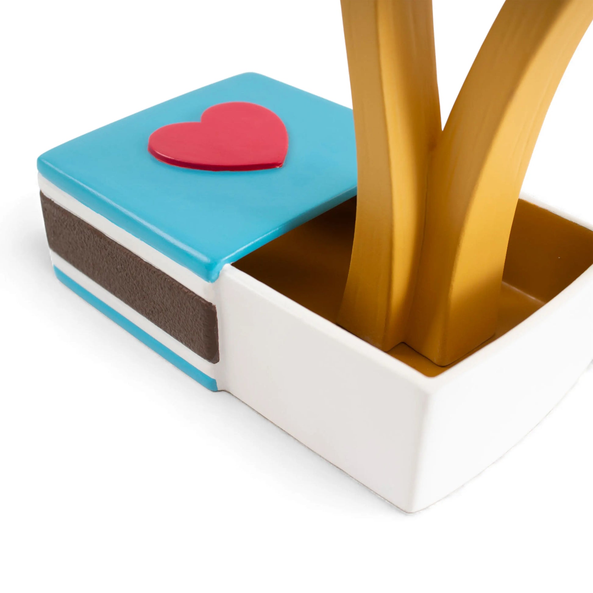 Figurine Burning Love - Vue rapprochée de la boite d'allumettes