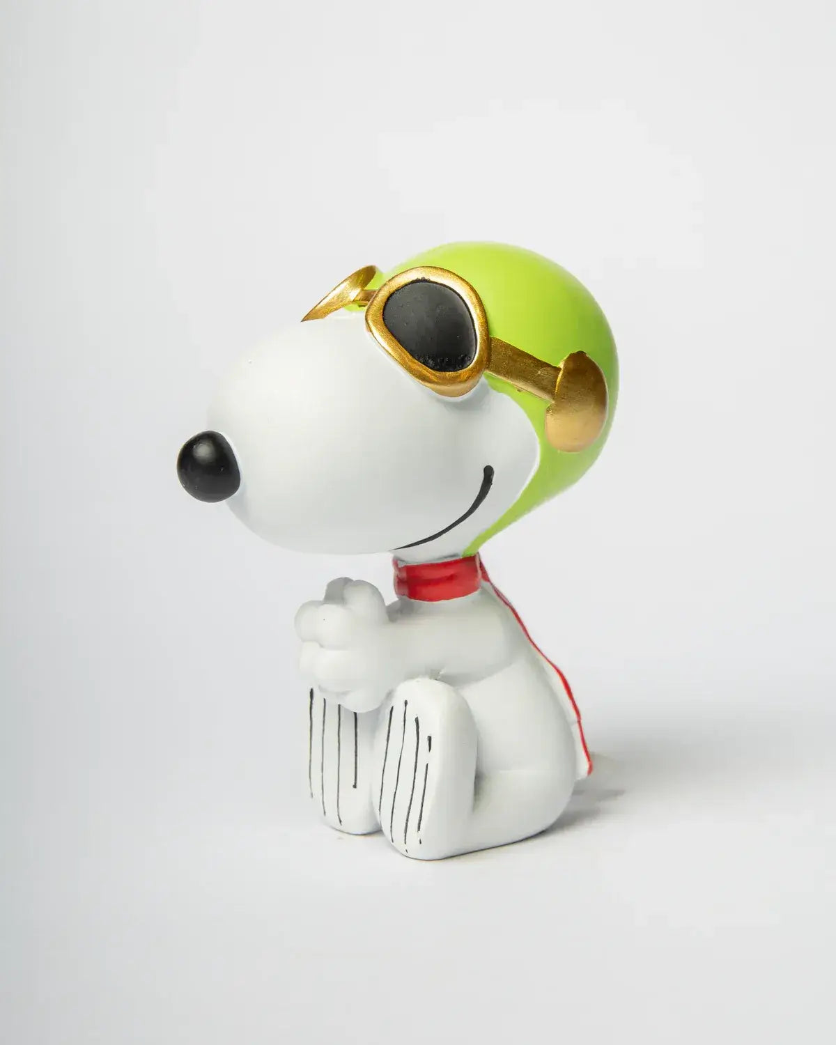 Figurine Snoopy aviateur avec casque et lunettes de pilote collection Peanuts par Blogo