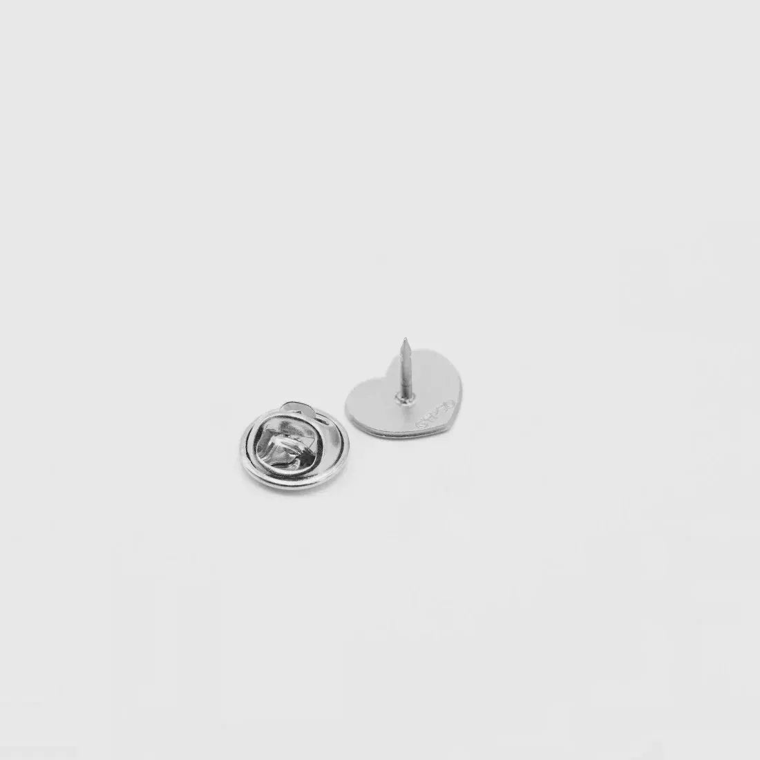 Pins bisou argent