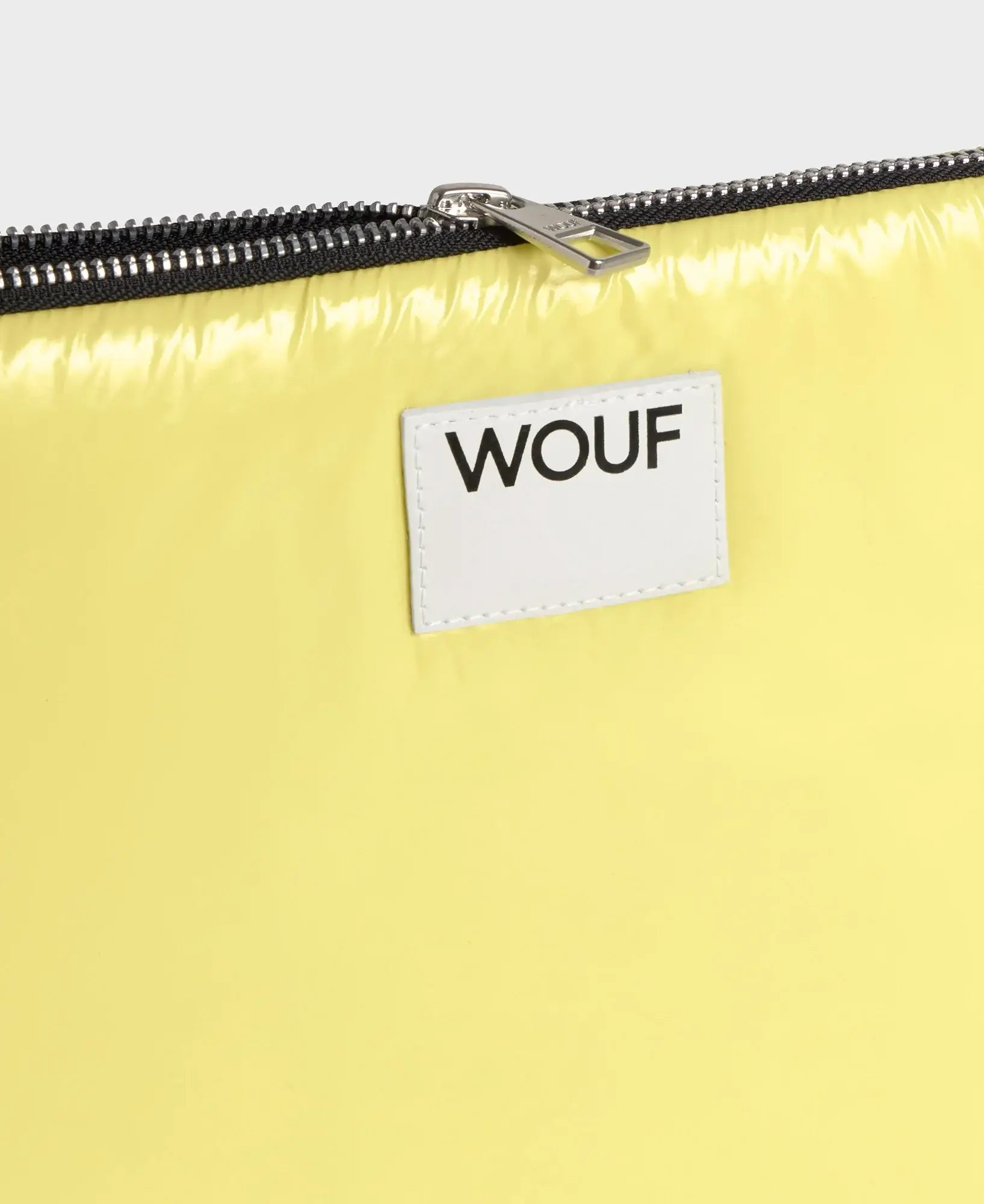 Housse d'ordinateur Wouf couleur Butter pour ordinateur 13" & 14" vue rapprochée