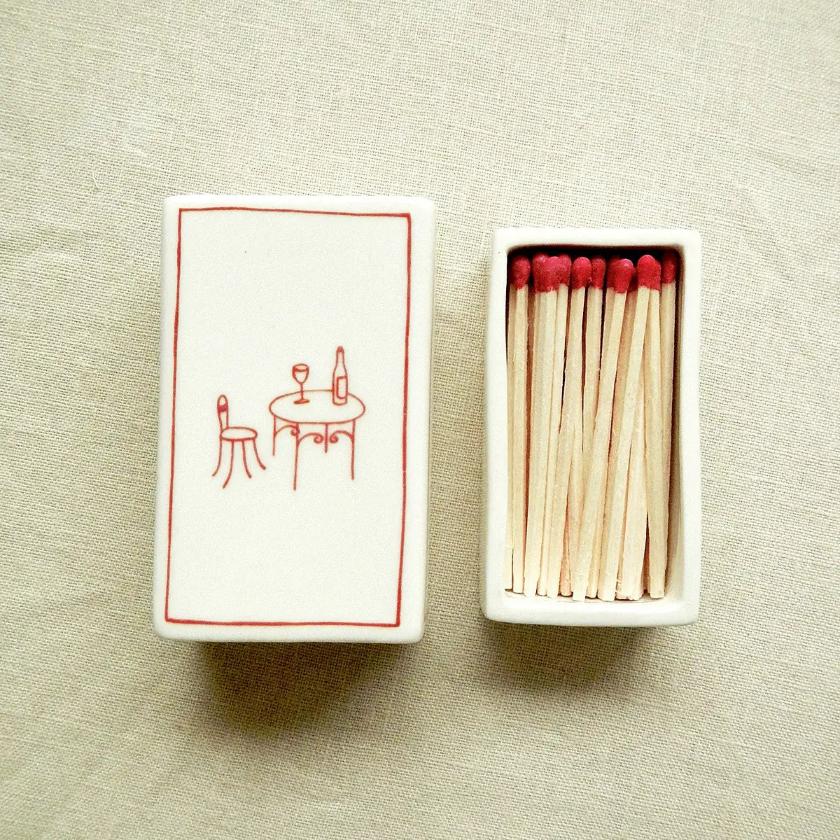 Boîte d'allumettes en céramique "Terrasse" avec allumettes rouges