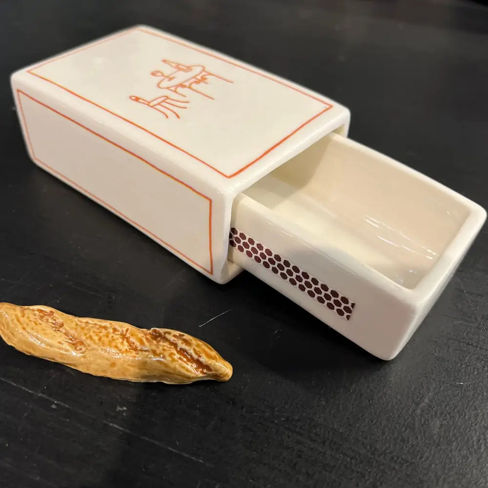 Boite d'allumettes Terrasse avec baguette en céramique