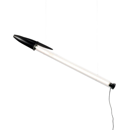 lampe BIC noire Seletti sur fond blanc