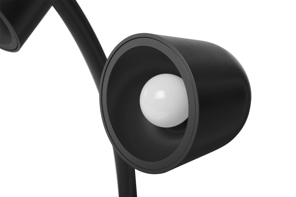 Gros plan sur l'abat-jour de la lampe Little Lebow Anthracite