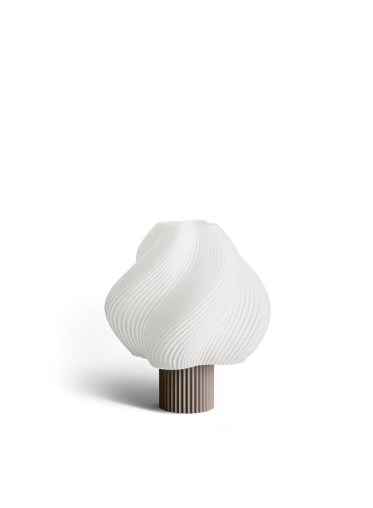 Lampe portable Soft Serve Mocha de Crème Atelier