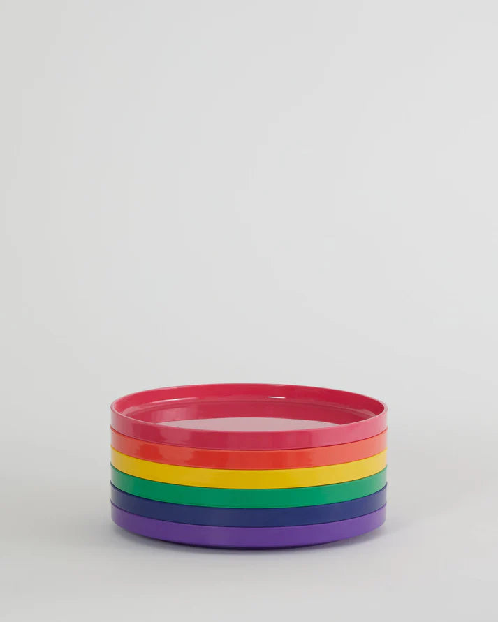 Vaisselle Max Rainbow de Heller - set de 6 assiettes empilables aux couleurs de l'arc en ciel - Design Leila et Massimo Vignelli 1964 