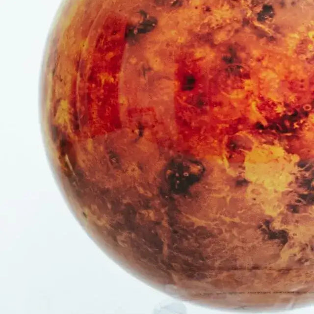 Mova Globe Vénus vu de près