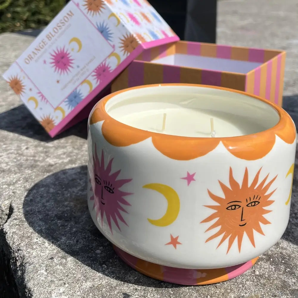 Grande bougie A Dopo Soleil sur sa boite 
