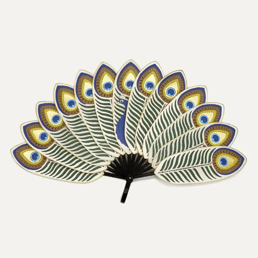 Éventail en Cuir Plume de Paon de chez Pubumésu