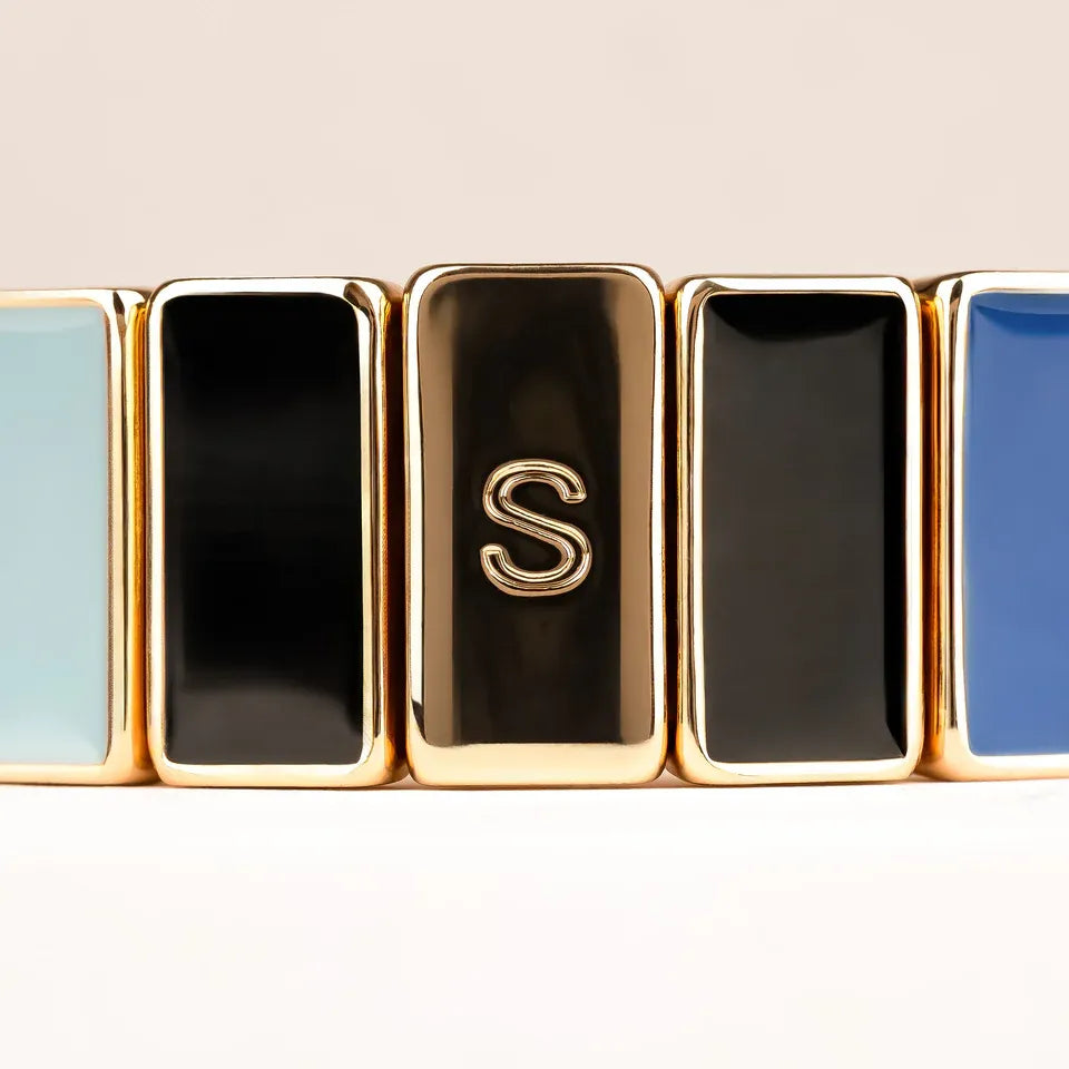 Zoom sur le bracelet Simone à Bordeaux  Azur