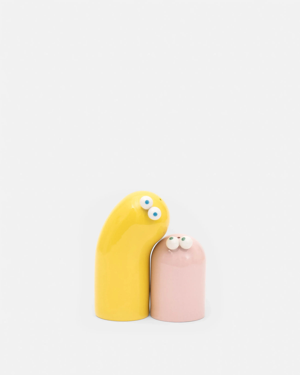 Duo Salt + Pepper, salière et poivrière en porcelaine de Lucas Zanotto