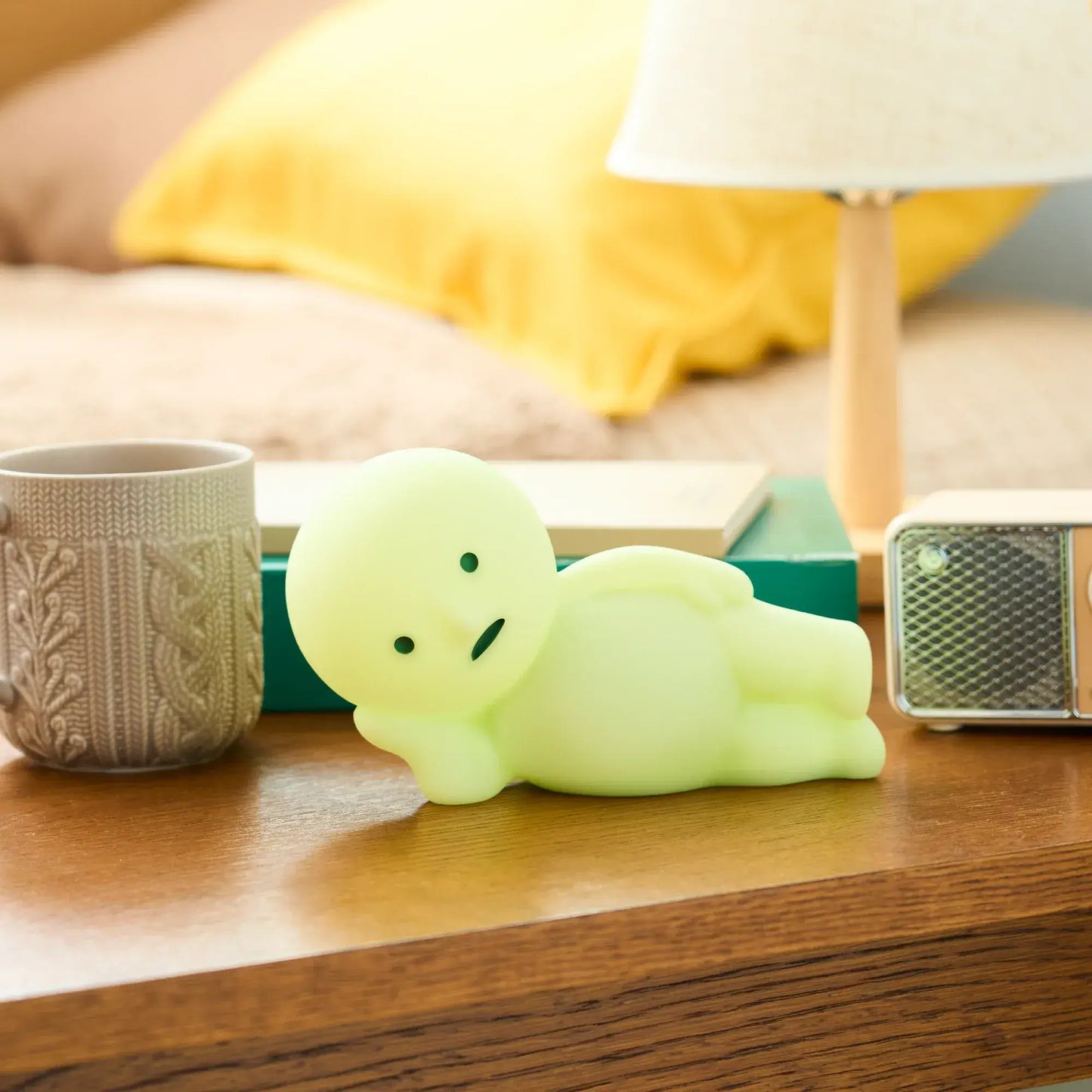 Lampe Smiski touch light 2 dans une chambre - Veilleuse