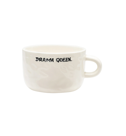 Drama Queen - Tasse à cappuccino en céramique avec typo manuscrite - anna+nina