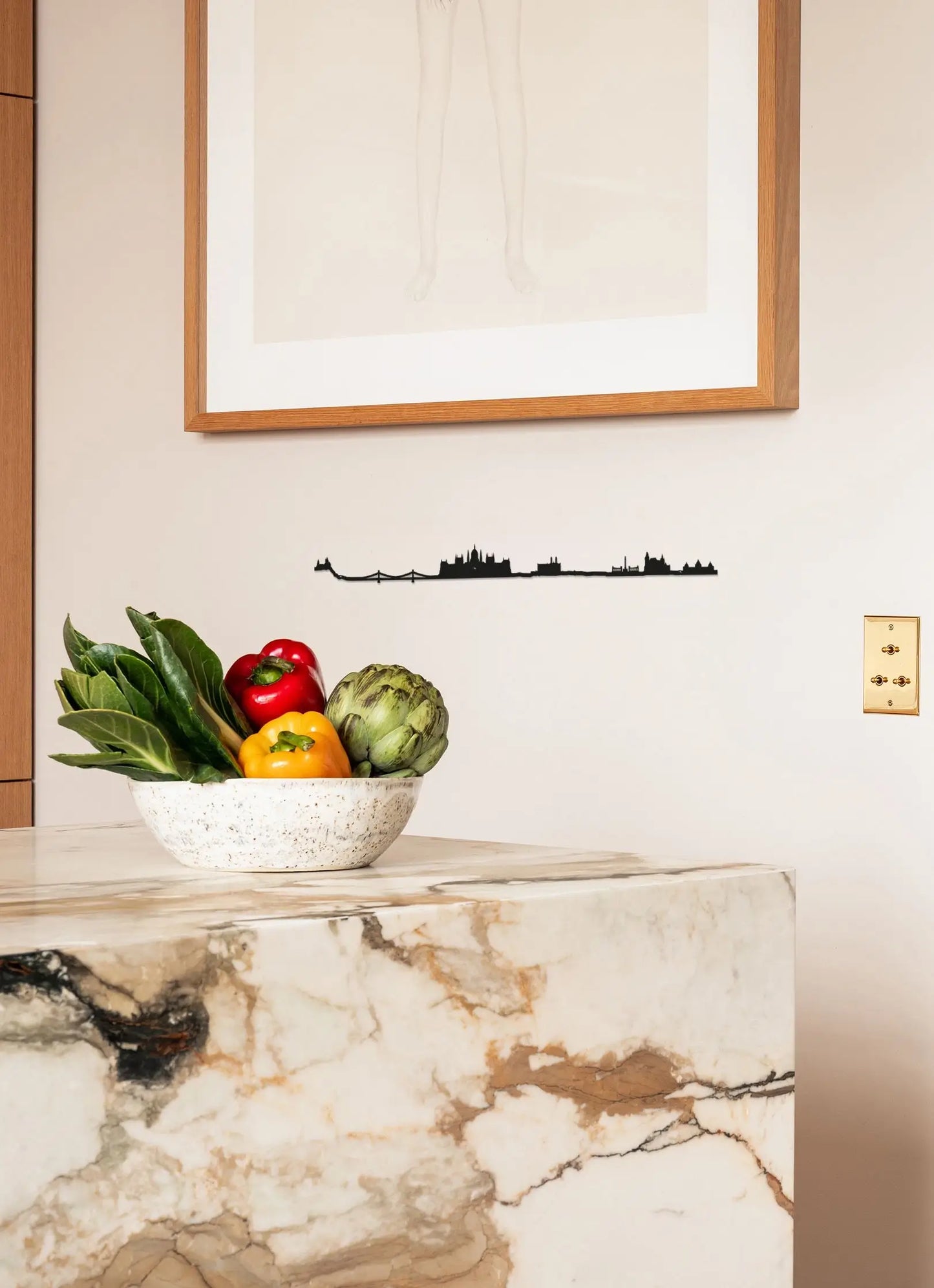 Silhouette murale de Budapest fixé dans une cuisine