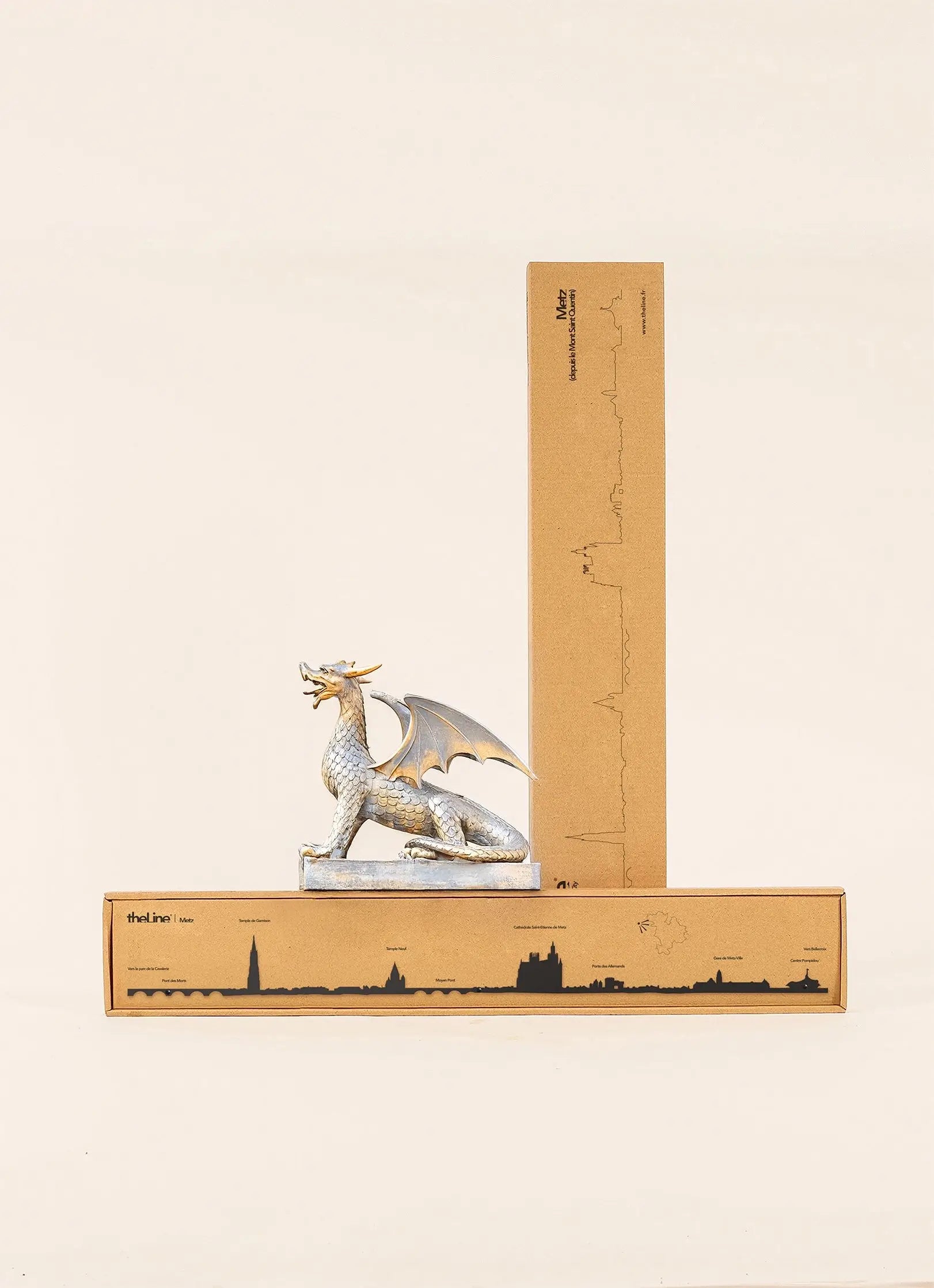 Silhouette murale de Metz - The Line - Packaging
